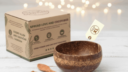 Jumbo Kokosnuss Schale ARUBA inkl. Kokosholzlöffel und Untersetzer aus Kokosfasern