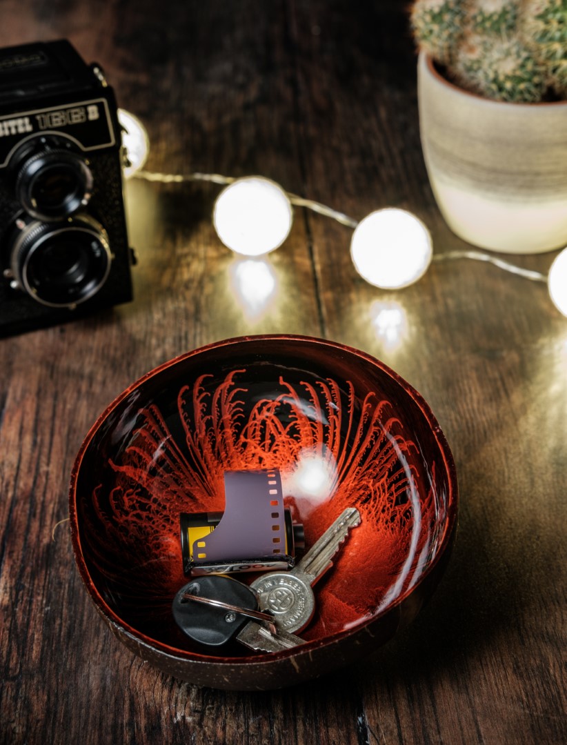 Kokosnuss Schale RUBY Splash rot inkl. Untersetzer aus Kokosfasern – Bild 9