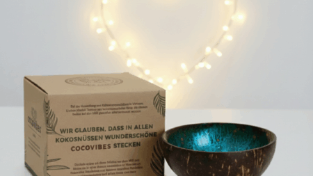 Kokosnuss Schale OCEAN Splash blau inkl. Untersetzer aus Kokosfasern